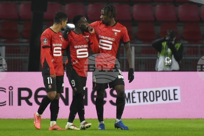 Рен победи Олимпик Марсилия с гол в добавеното време в първия кръг на Лига 1