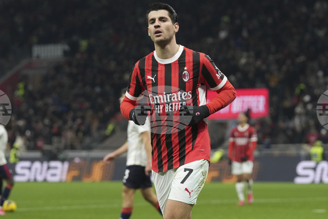 Галатасарай води преговори с Милан да вземе под наем Алваро Мората