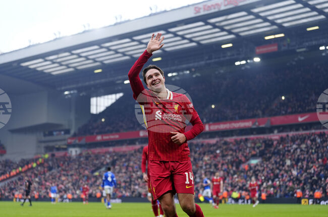 Федерико Киеза остана извън групата на Ливърпул за турнето в Азия