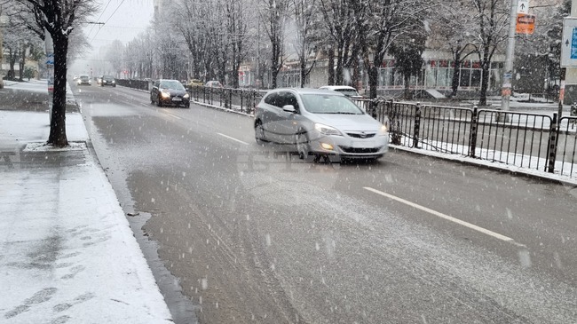 Пътищата в област Хасково са проходими при зимни условия