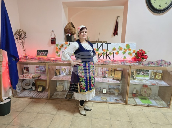 Село Бойница - "Бал на носията" 