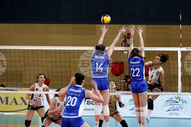 Марица (Пловдив), Левски и ЦПВК започнаха с победи четвъртфиналните плейофи в женското първенство по волейбол