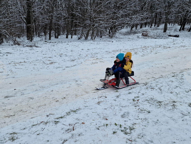 Търговище - сняг - пързалка