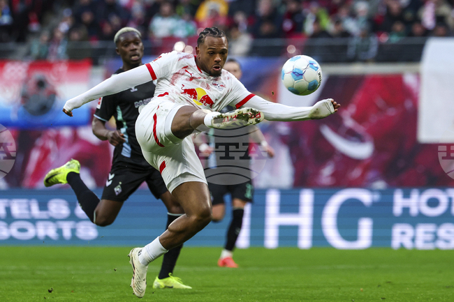 Шави Симонс вкара два гола и РБ Лайпциг надви Вердер Бремен пред погледа на Юрген Клоп