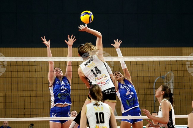 Волейбол - "Левски" - "Марица"- жени