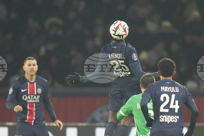 Пари Сен Жермен стигна до труден успех над Сент Етиен 