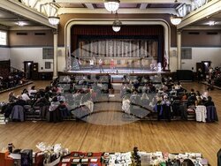 За успешна коледна дарителска кампания съобщи училище „Св. св. Кирил и Методий“ в Бостън и Кейп Код