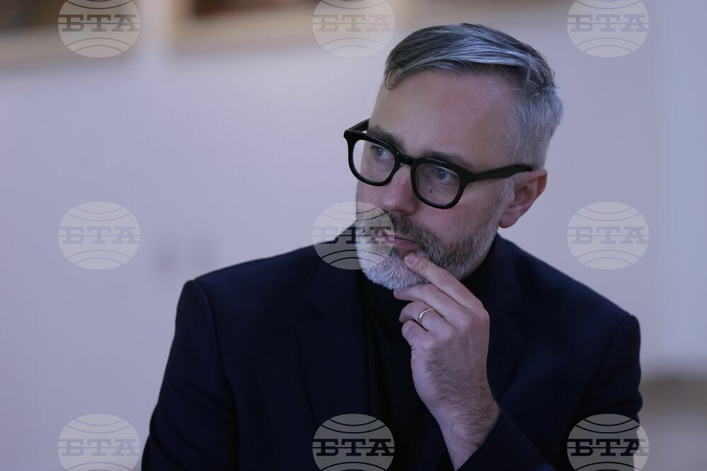 Важно е посетителите на българския павилион на Венецианското архитектурно биенале да бъдат развълнувани, каза пред БТА арх. Ясен Марков