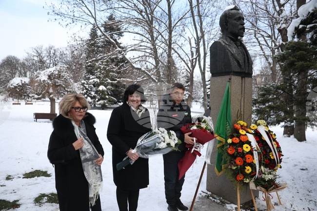 Алеко Константинов - годишна - честване