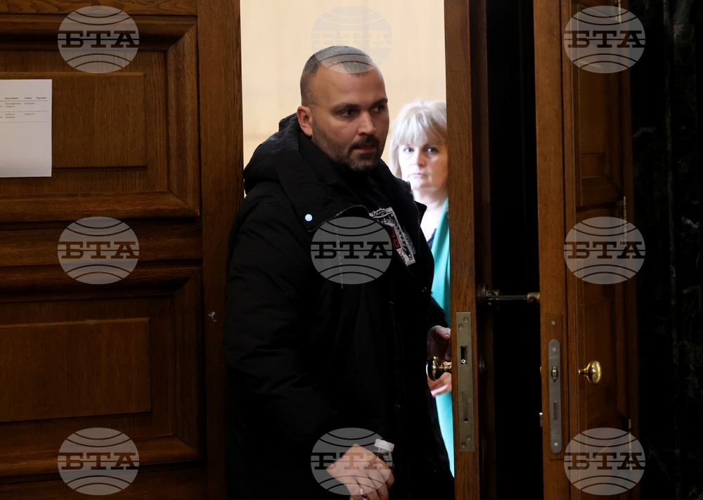 За няколко секунди си гледах в телефона, това е причината за катастрофата, каза пред съда Димитър Любенов, обвинен за тежко пътно произшествие през 2022 година, при което загина френски гражданин 