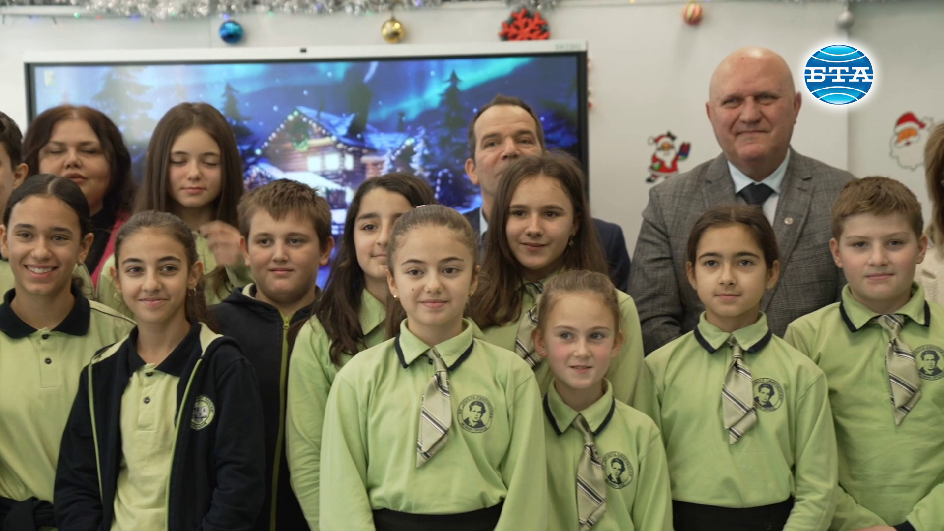 Министър Галин Цоков беше гост на междуучилищен интегриран урок за STEM преживяване и изграждане на умения за живота