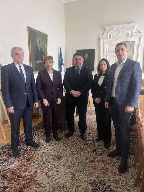 BSP-United Left Coalition Holds Meeting with BAS President