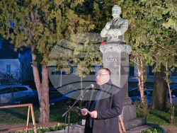 Свищов - Алеко Константинов - годишнина - факелно шествие