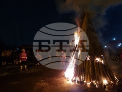 Село Пиперков чифлик - сурвакарски игри