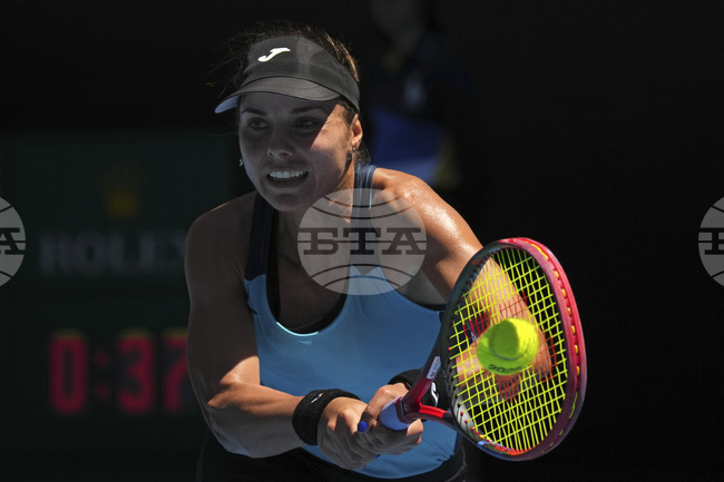 Виктория Томова отпадна в първия кръг на сингъл на силния турнир по тенис УТА 1000 в Мадрид 