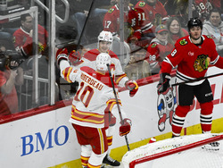 Flames Blackhawks Hockey