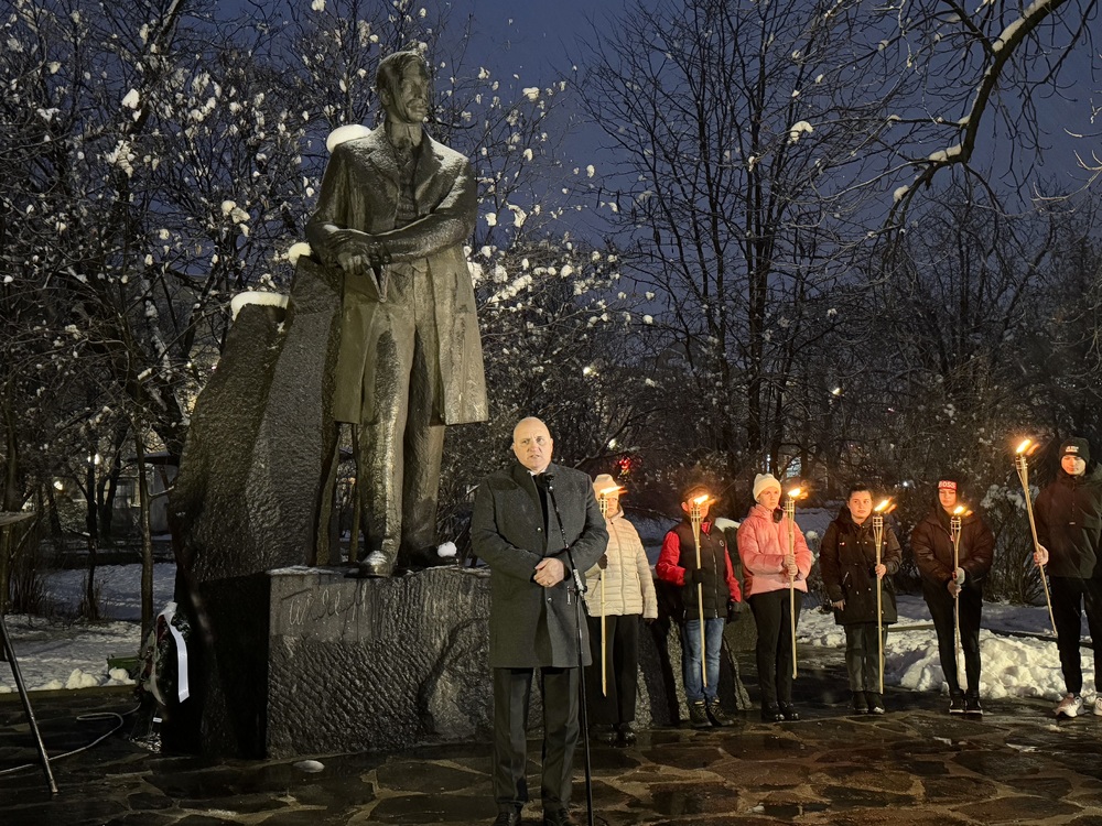 ОА Стара Загора: Областният управител Методи Марков присъства на откриването на Яворовите януарски дни в Чирпан 
