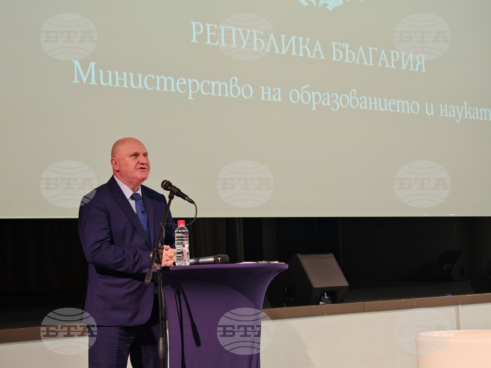 Служебният министър на образованието представи кампанията „Просто кажи не“ пред ученици в Габрово