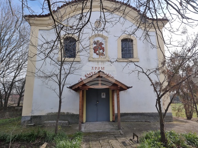 Село Богданово - храм "Св. Димитър" - ремонт