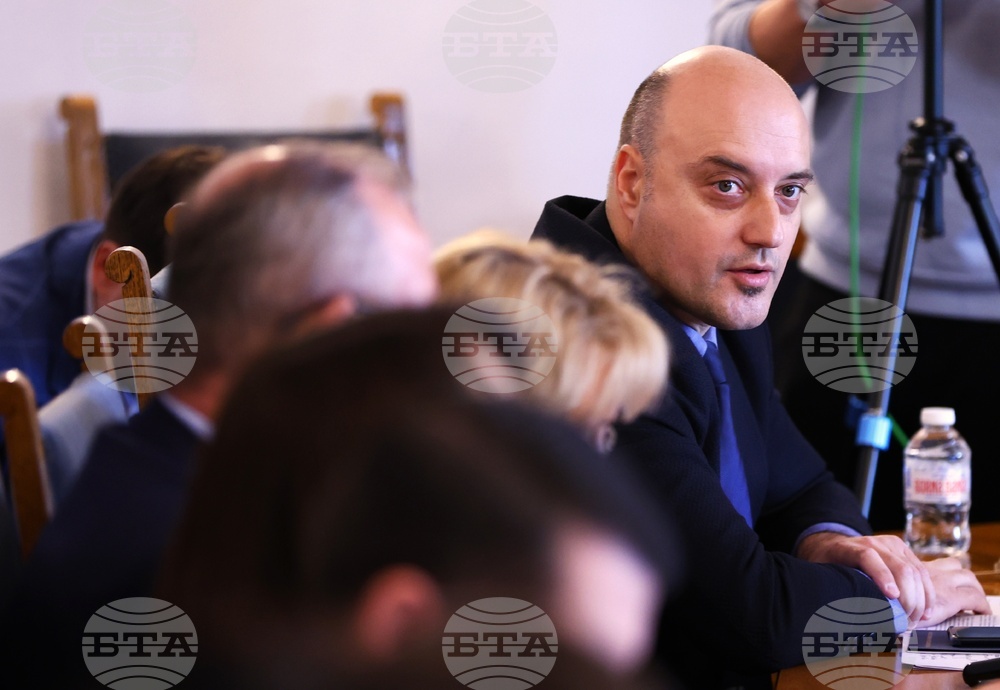 Народно събрание - Комисия по конституционни и правни въпроси