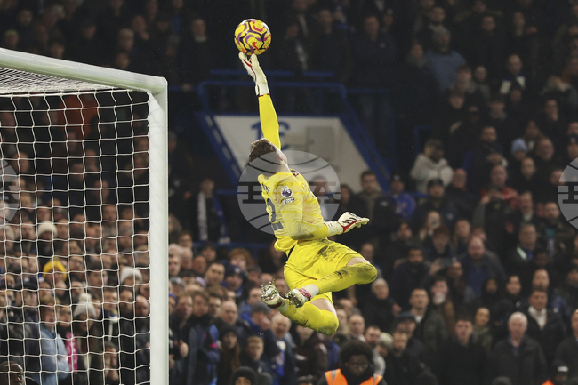 Евертън привлече вратаря Марк Травърс