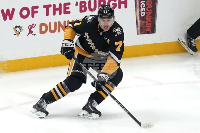 Полицията е открила откраднатите шампионски пръстени на нападателя на Питсбърг Евгени Малкин