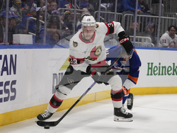 Senators Islanders Hockey
