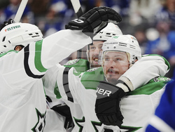 Stars Maple Leafs Hockey