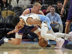 Suns Hawks Basketball