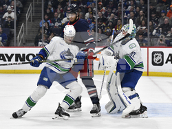Canucks Jets Hockey