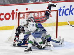 Canucks Jets Hockey