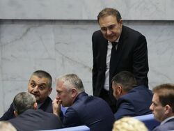 Парламент - заседание