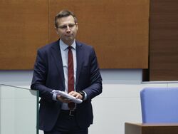 Парламент - заседание - Станислав Анастасов