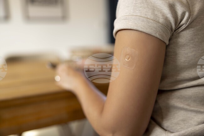 Учени създадоха прах за мигновено запечатване на рани