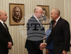 Румен Радев - ГЕРБ-СДС - мандат за съставяне на правителство