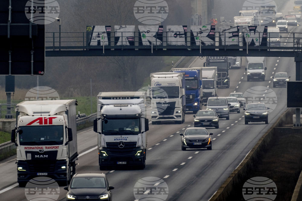 Ка еф Ве очаква слаб растеж на германската икономика през 2025 г.