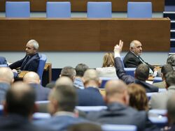 Парламент - заседание