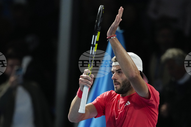 Квалификант ще бъде съперник на водача в схемата Александър Зверев във втория кръг на турнира по тенис от сериите "Мастърс" в Маями