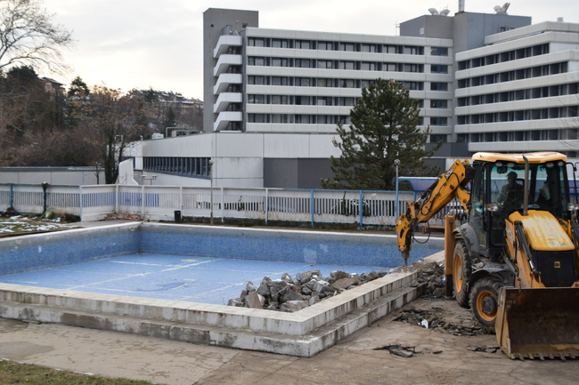 Започна реконструкцията на малкия басейн в Плувен спортен комплекс – Сандански