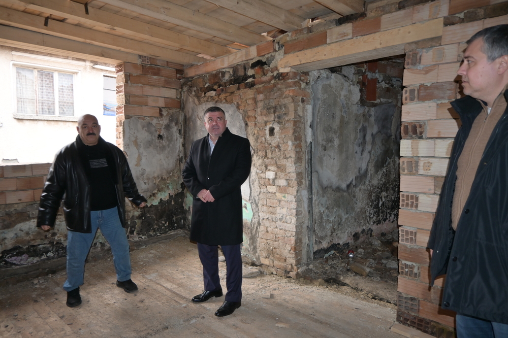 Областният управител на Разград призова за помощ за семейства, пострадали при пожар на Коледа