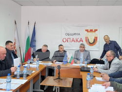 Опака - Общински съвет - нов председател