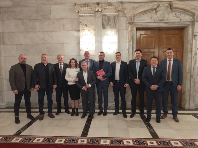 Управителният съвет на АБСФ проведе среща с представители на БСП-Обединена левица