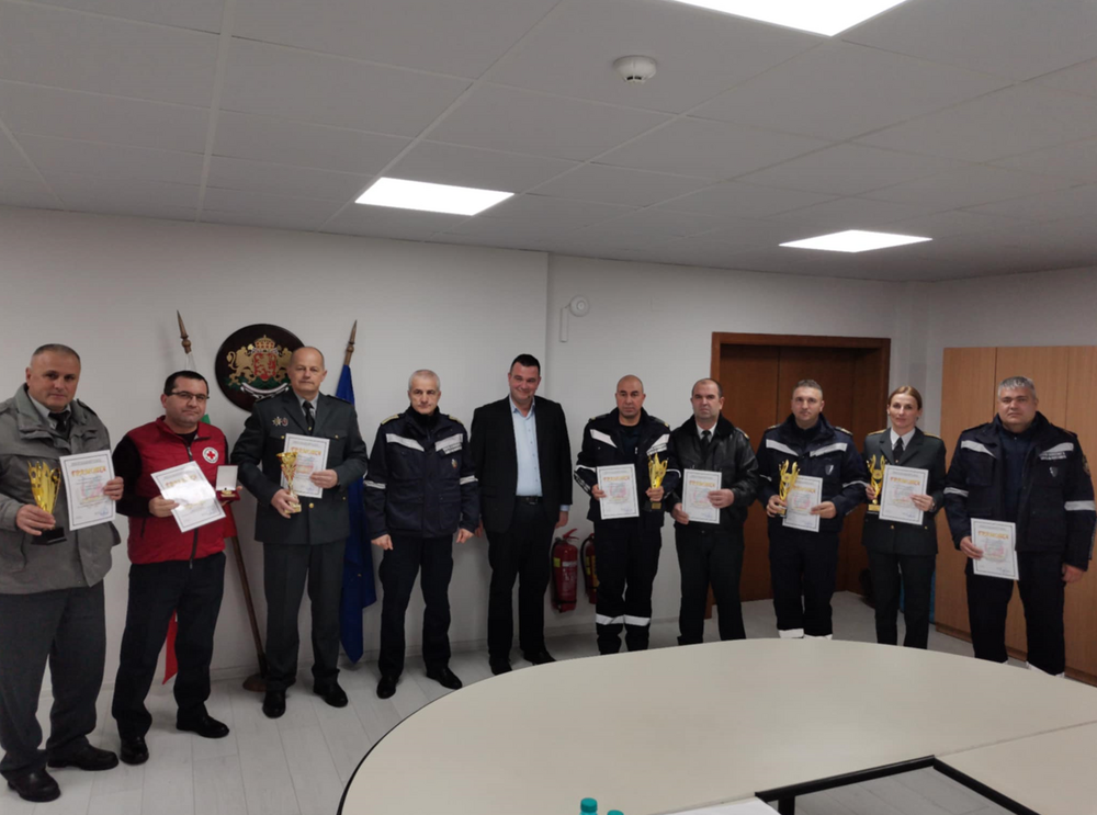 ОДМВР – Кърджали: Главен инспектор Митко Николов е комплексен победител в областния етап на конкурса „Пожарникар на годината“