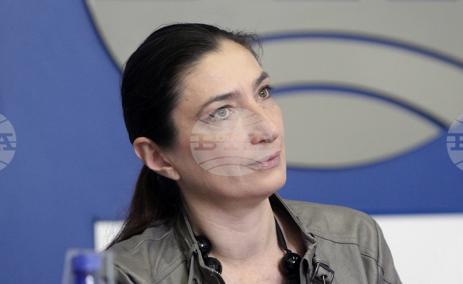 Снежина Петрова - актриса