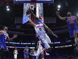 Knicks 76ers Basketball
