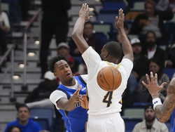 Mavericks Pelicans Basketball