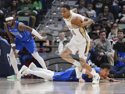 Mavericks Pelicans Basketball