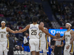 Mavericks Pelicans Basketball