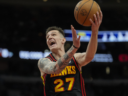 Hawks Bulls Basketball
