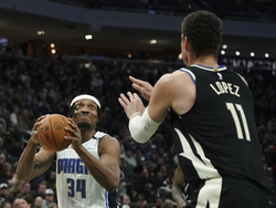 Magic Bucks Basketball